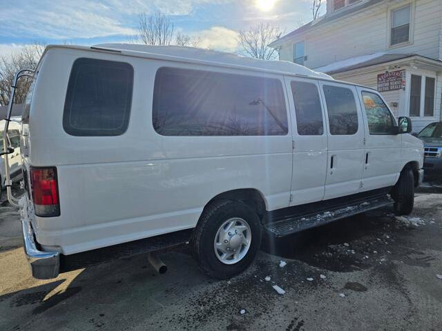 2012 Ford E-350 and Econoline 350 in Blauvelt, NY 10913 - 18051756 8