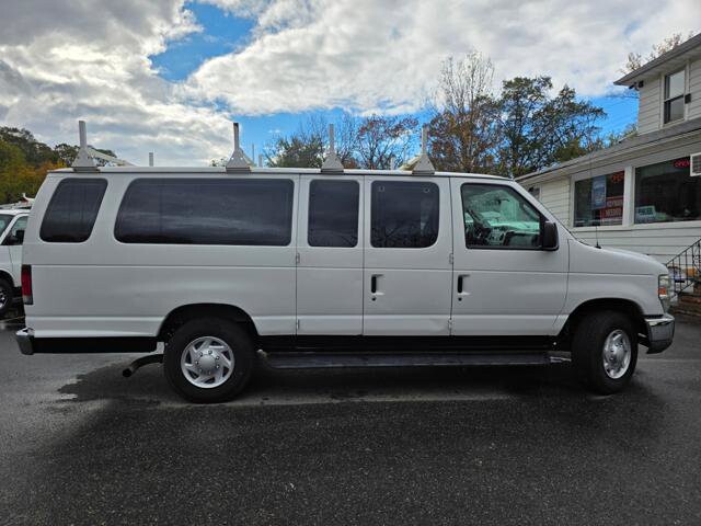 2012 Ford E-350 and Econoline 350 in Blauvelt, NY 10913 - 18051756 8