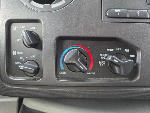 2012 Ford E-350 and Econoline 350 in Blauvelt, NY 10913 - 18051756 21