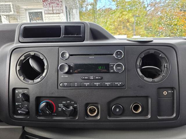 2012 Ford E-350 and Econoline 350 in Blauvelt, NY 10913 - 18051756 17