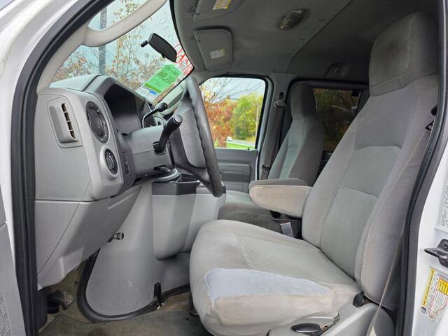 2012 Ford E-350 and Econoline 350 in Blauvelt, NY 10913 - 18051756 11