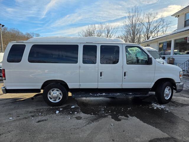 2012 Ford E-350 and Econoline 350 in Blauvelt, NY 10913 - 18051756 9