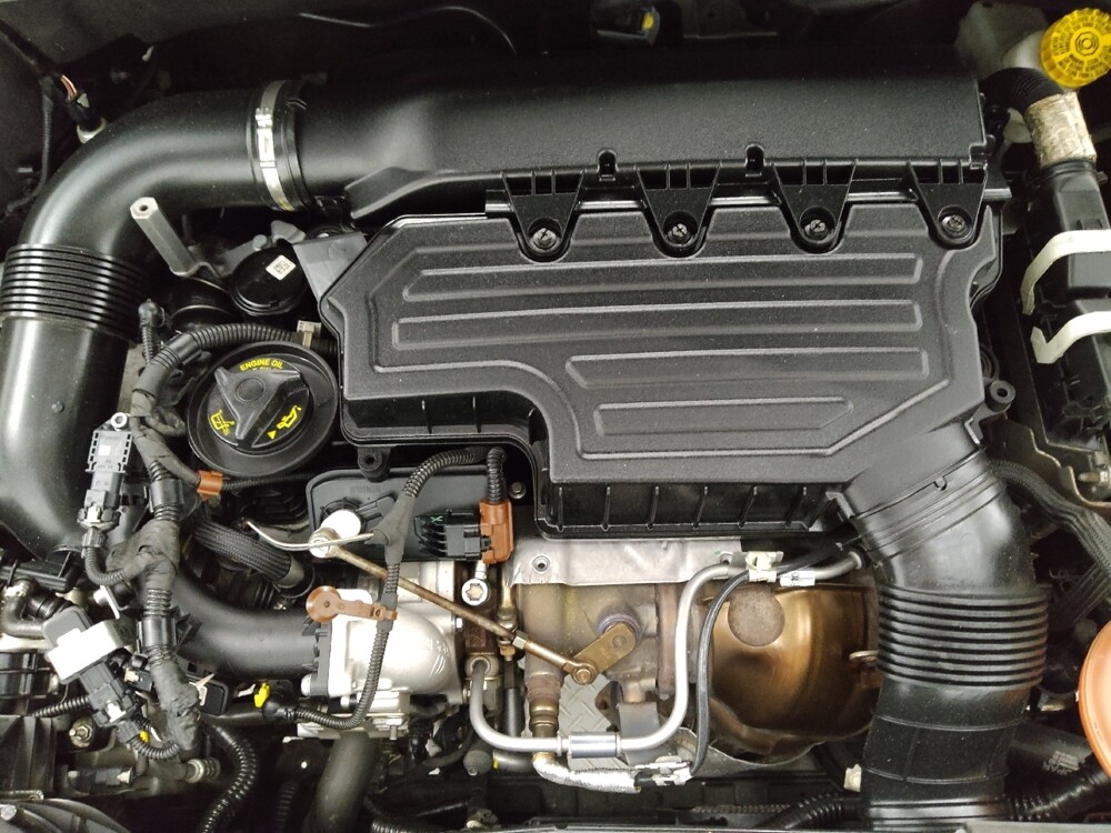 2020 Jeep Renegade in Fort Worth, TX 76116 - 18051798 30