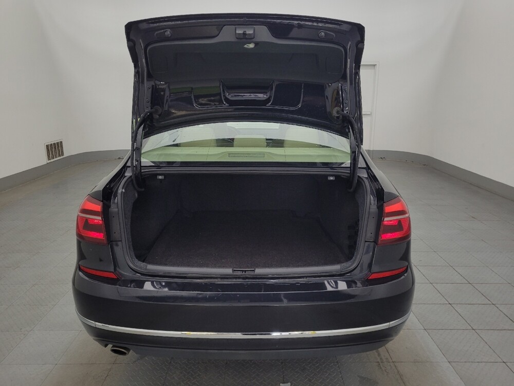 2017 Volkswagen Passat in Fort Myers, FL 33907 - 18051814 29