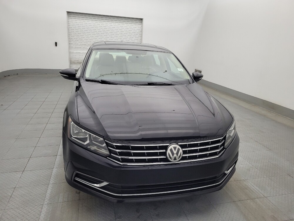 2017 Volkswagen Passat in Fort Myers, FL 33907 - 18051814 14