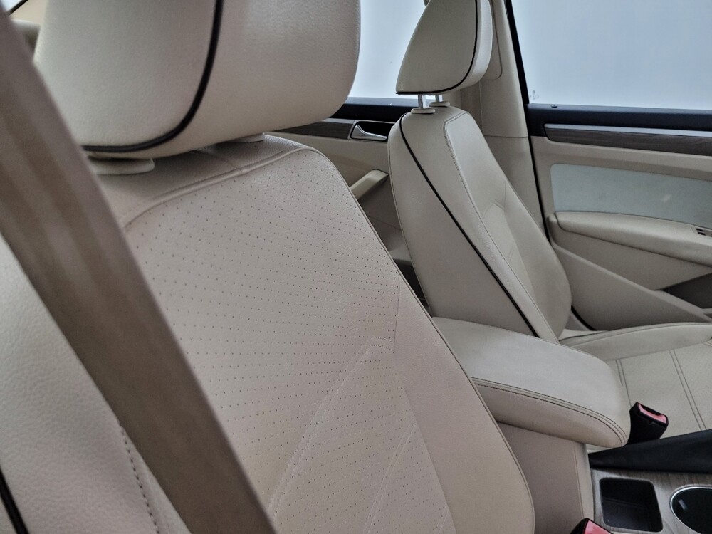 2017 Volkswagen Passat in Fort Myers, FL 33907 - 18051814 21