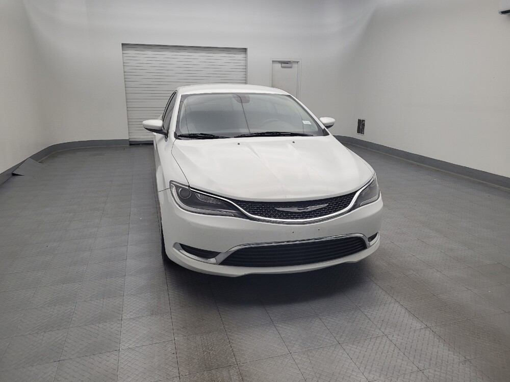 2016 Chrysler 200 in Fairfield, OH 45014 - 18051914 14