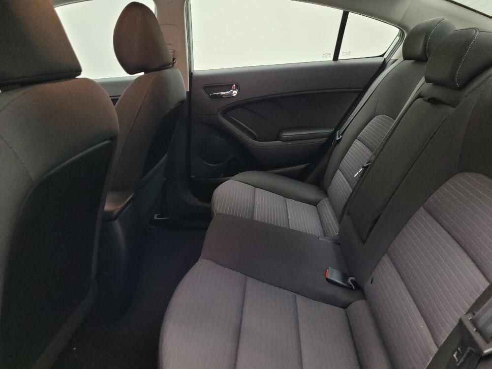 2016 Kia Forte in Midlothian, IL 60445 - 18051935 18