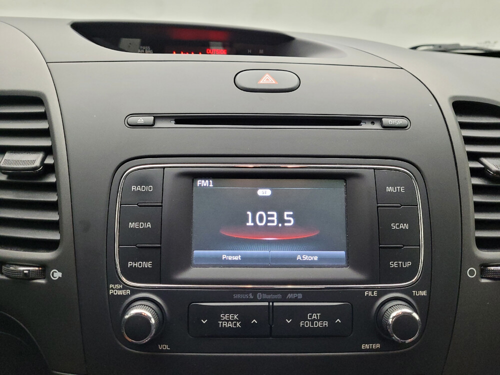 2016 Kia Forte in Midlothian, IL 60445 - 18051935 25