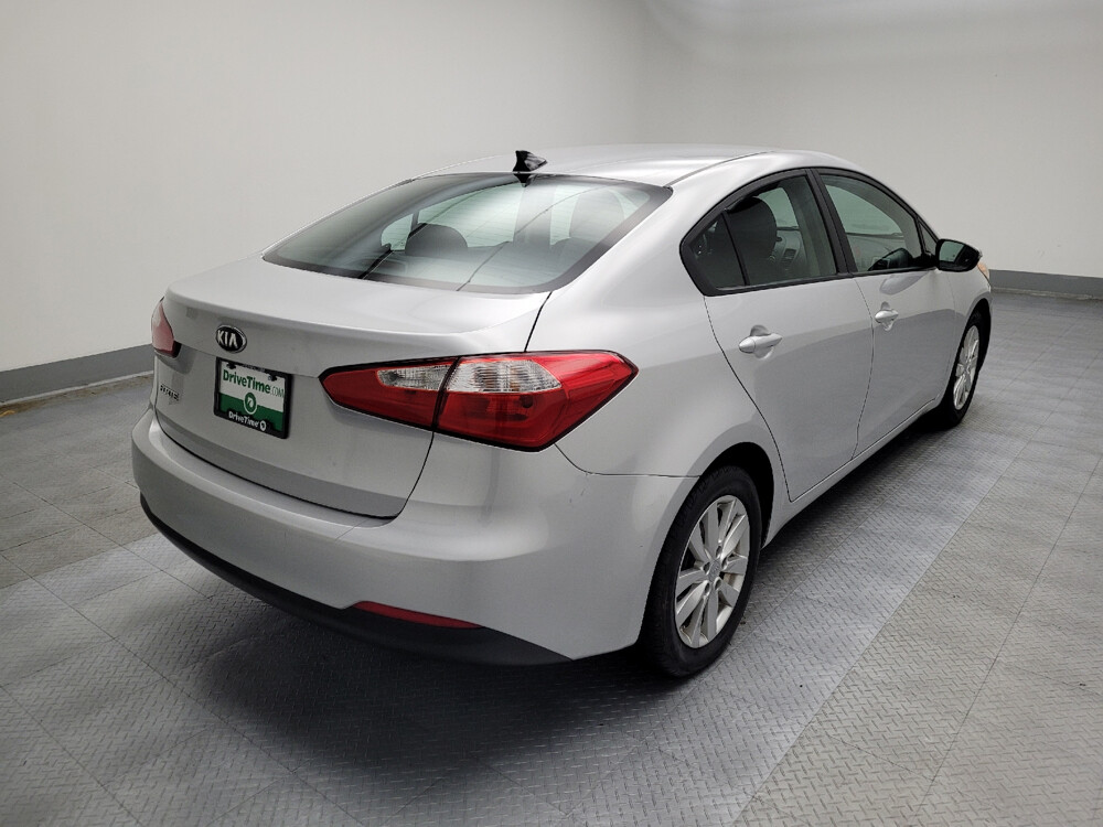 2016 Kia Forte in Midlothian, IL 60445 - 18051935 9