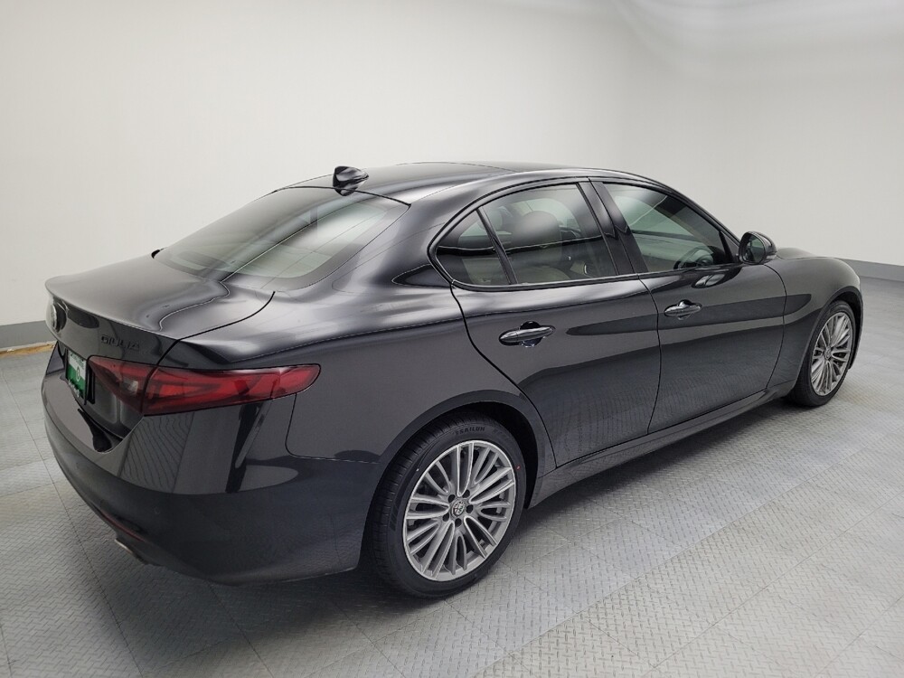 2019 Alfa Romeo Giulia in Midlothian, IL 60445 - 18051937 9