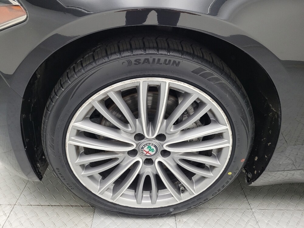 2019 Alfa Romeo Giulia in Midlothian, IL 60445 - 18051937 31