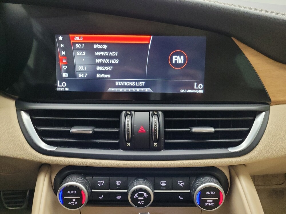 2019 Alfa Romeo Giulia in Midlothian, IL 60445 - 18051937 25