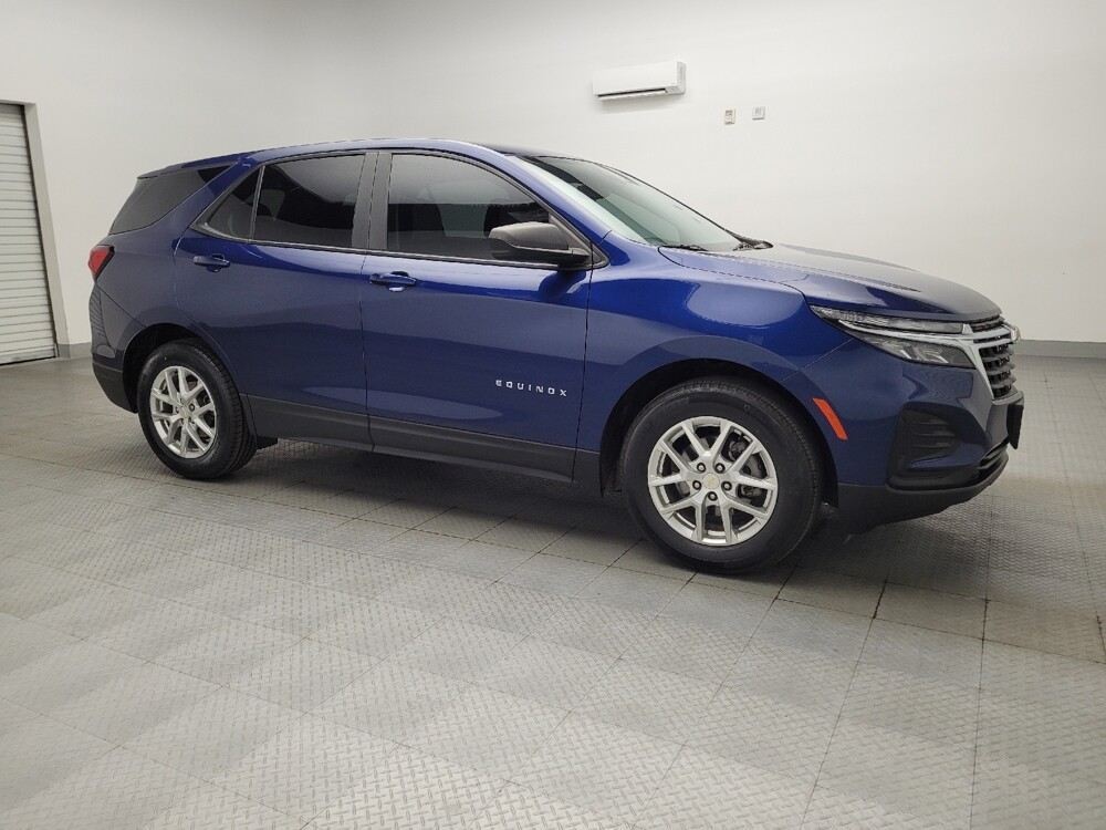2022 Chevrolet Equinox in Lewisville, TX 75067 - 18051990 11