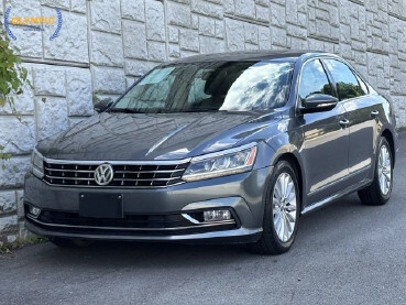 2016 Volkswagen Passat in Decatur, GA 30032