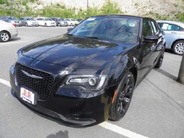 2019 Chrysler 300 in Barton, MD 21521