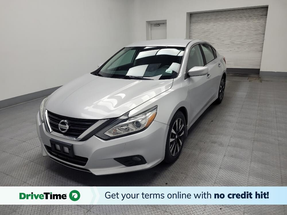 2017 Nissan Altima in Glendale, AZ 85301 - 18052218