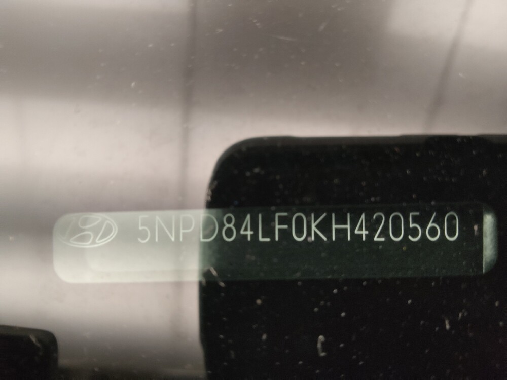 2019 Hyundai Elantra in Des Moines, IA 50310 - 18052368 33