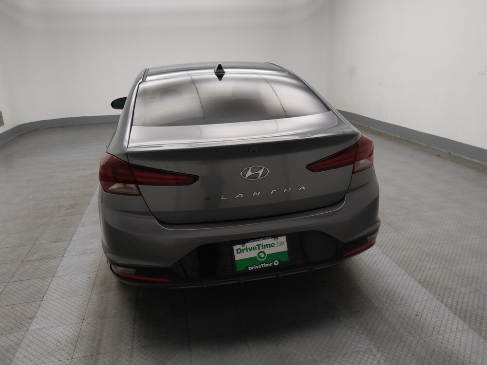 2019 Hyundai Elantra in Des Moines, IA 50310 - 18052368 6