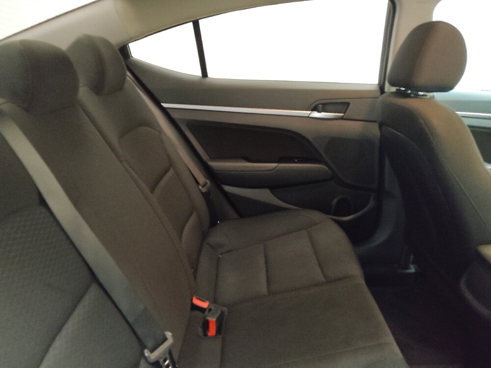 2019 Hyundai Elantra in Des Moines, IA 50310 - 18052368 19