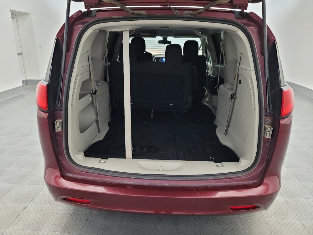 2021 Chrysler Voyager in Albuquerque, NM 87123 - 18052385 29