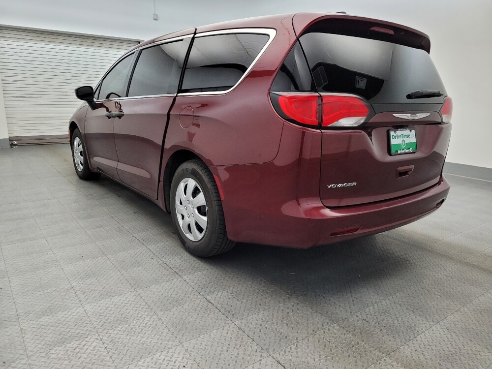 2021 Chrysler Voyager in Albuquerque, NM 87123 - 18052385 3
