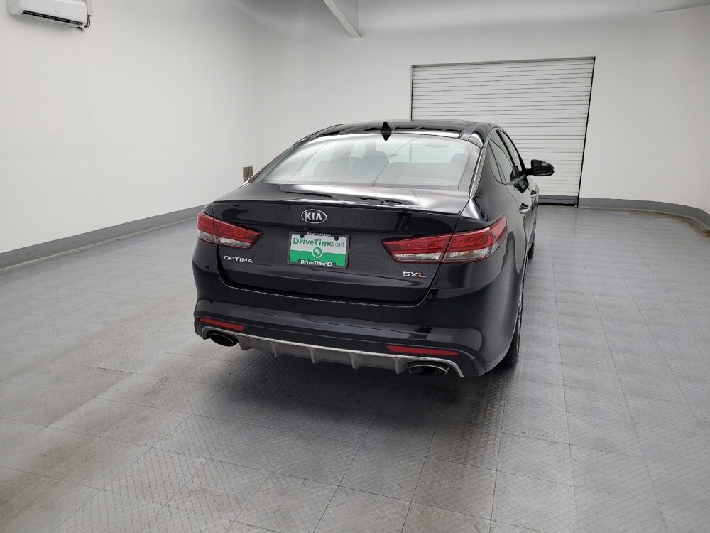 2018 Kia Optima in Columbus, OH 43228 - 18052544 7