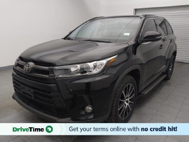 2018 Toyota Highlander in Houston, TX 77034