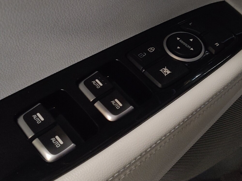 2019 Kia Sorento in Miami, FL 33157 - 18052719 27