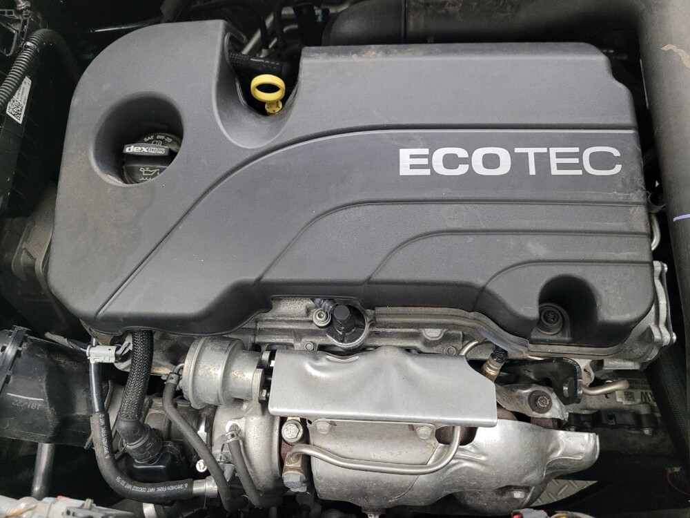 2022 Chevrolet Equinox in Eastpointe, MI 48021 - 18052722 30