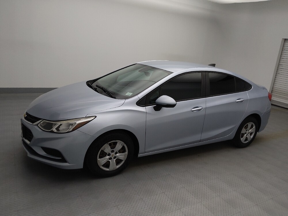 2018 Chevrolet Cruze in Lakewood, CO 80215 - 18052852 2