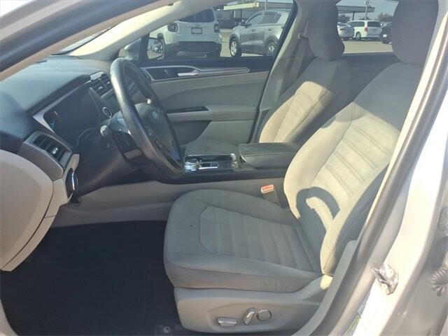 2018 Ford Fusion in Troy, IL 62294-1376 - 18052934 19