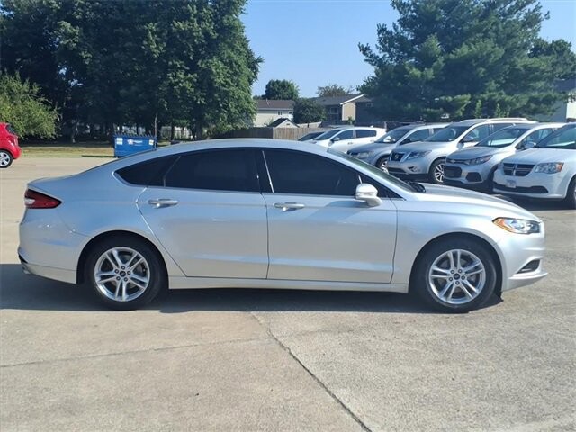 2018 Ford Fusion in Troy, IL 62294-1376 - 18052934 25