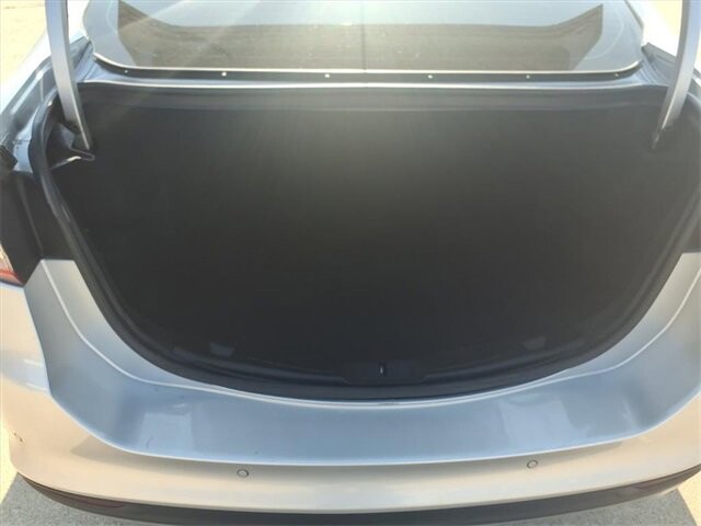 2018 Ford Fusion in Troy, IL 62294-1376 - 18052934 22