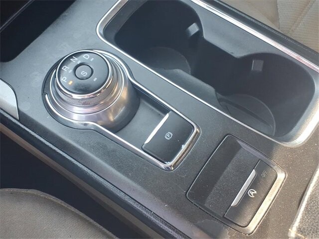 2018 Ford Fusion in Troy, IL 62294-1376 - 18052934 9