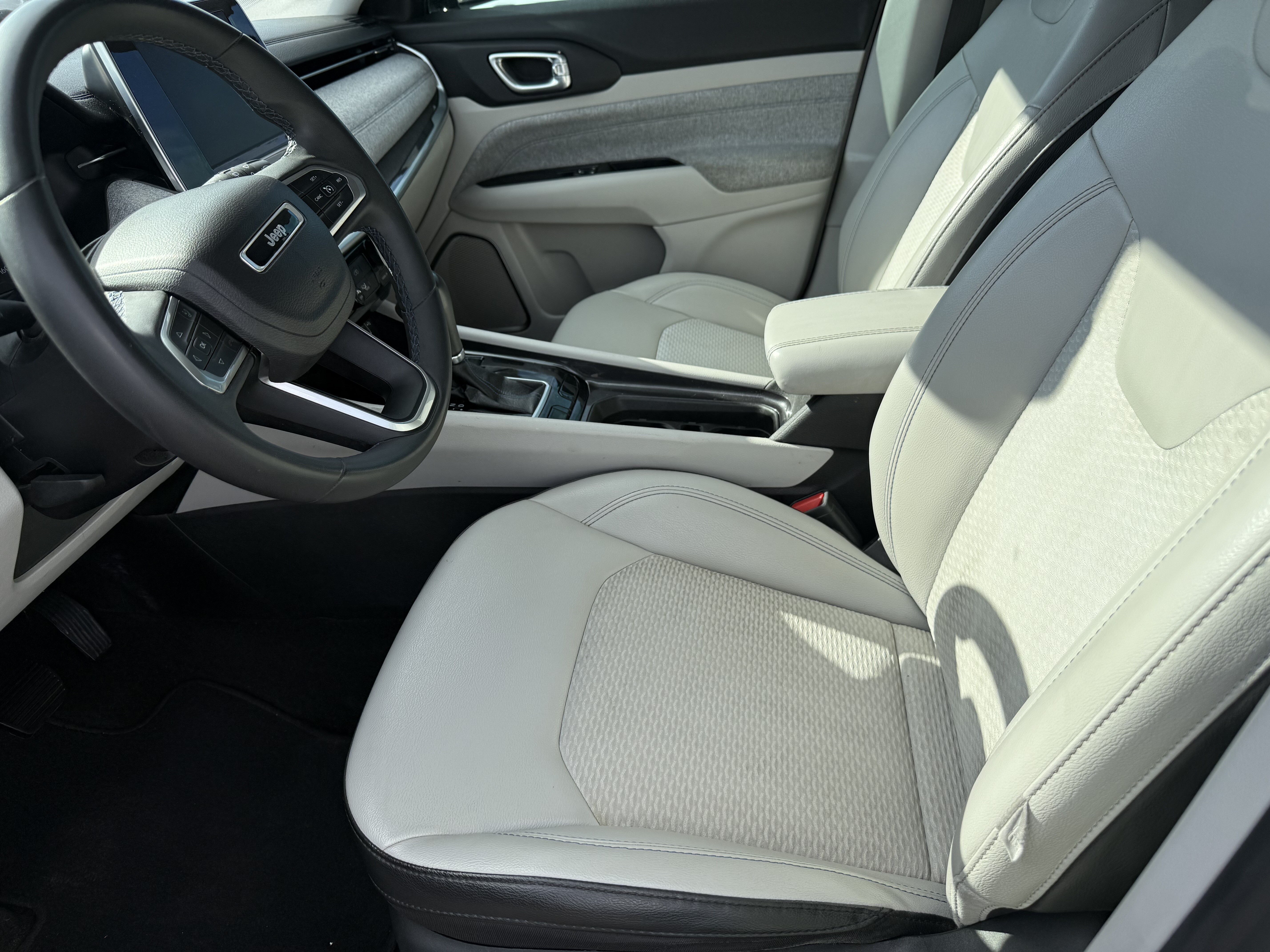 2022 Jeep Compass in Phoenix, AZ 85022 - 18052963 9