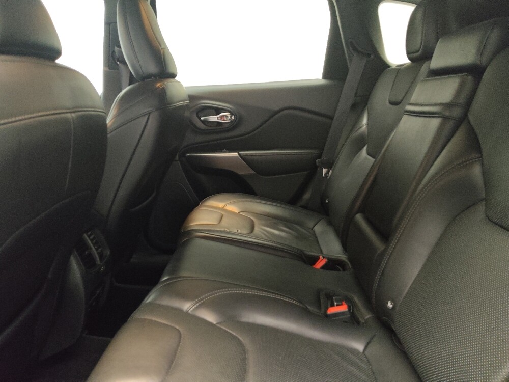 2019 Jeep Cherokee in Taylor, MI 48180 - 18053069 18