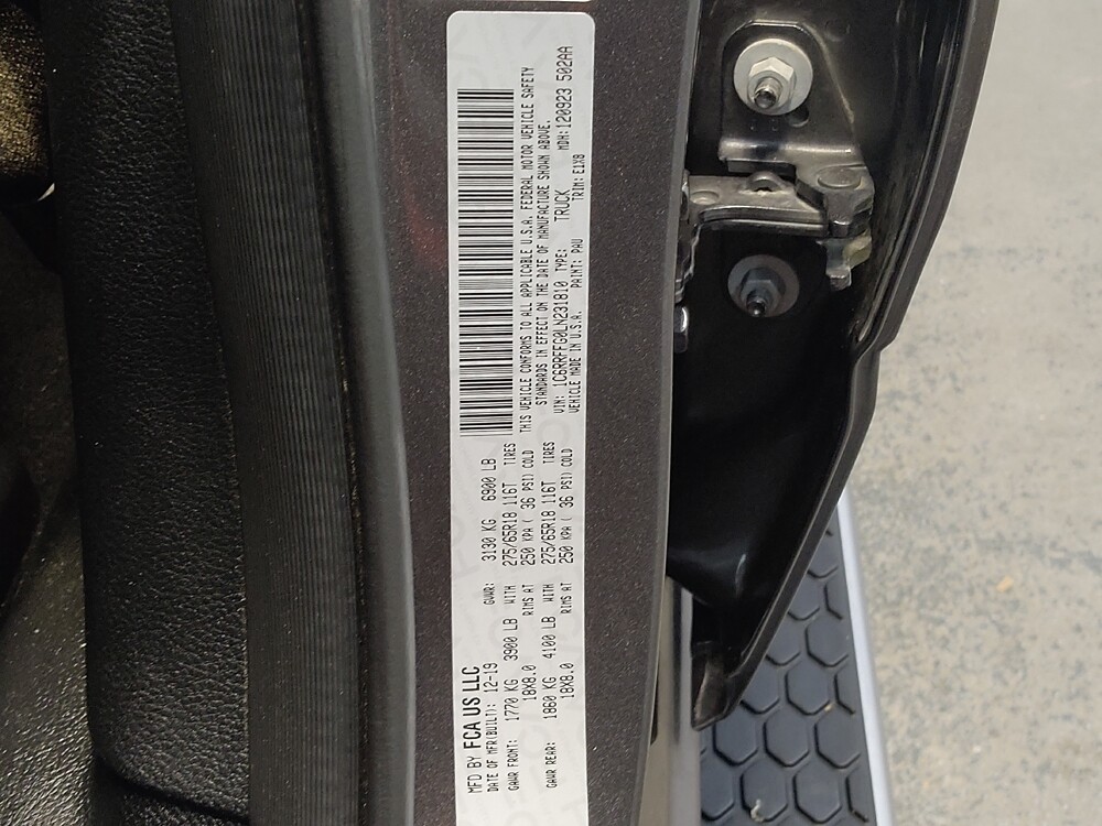 2020 RAM 1500 in Cincinnati, OH 45255 - 18053119 33