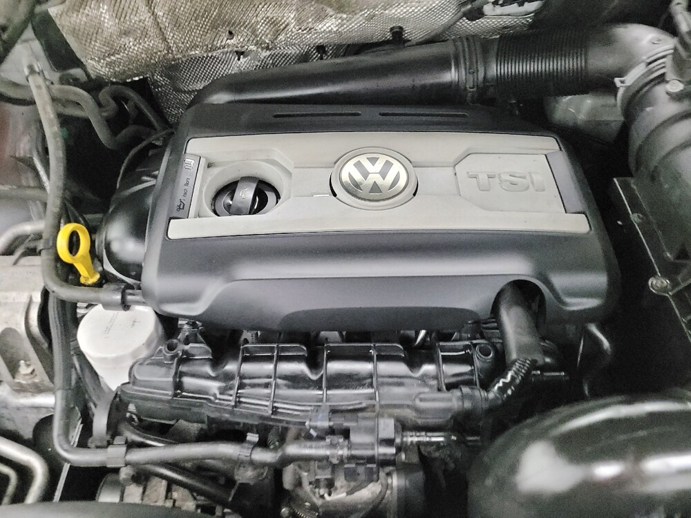 2017 Volkswagen Tiguan in Lombard, IL 60148 - 18053245 30