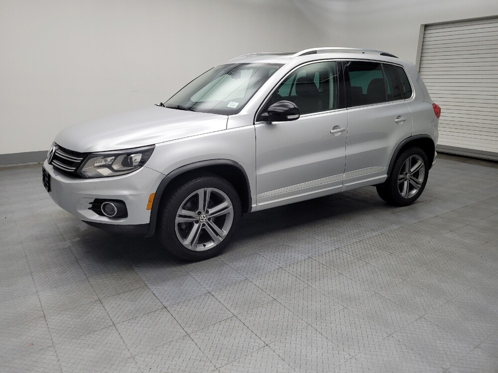 2017 Volkswagen Tiguan in Lombard, IL 60148 - 18053245 2