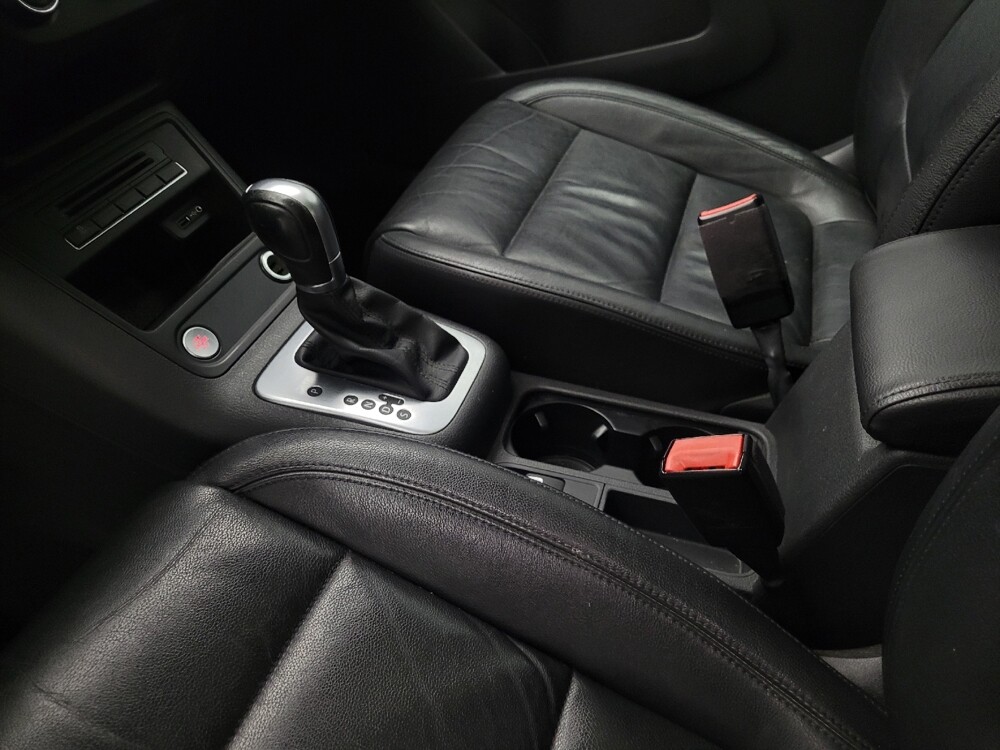 2017 Volkswagen Tiguan in Lombard, IL 60148 - 18053245 26