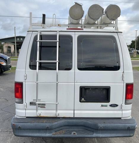 2014 Ford E-350 and Econoline 350 in Blauvelt, NY 10913 - 18053401 6
