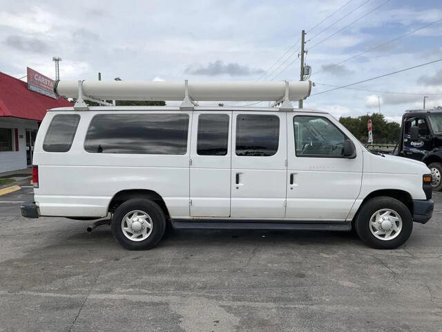 2014 Ford E-350 and Econoline 350 in Blauvelt, NY 10913 - 18053401 8