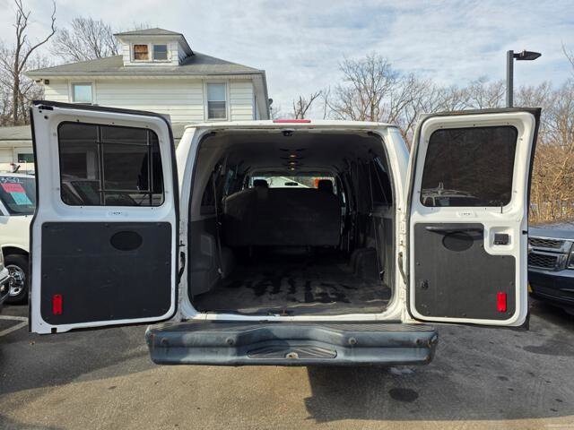2014 Ford E-350 and Econoline 350 in Blauvelt, NY 10913 - 18053401 26