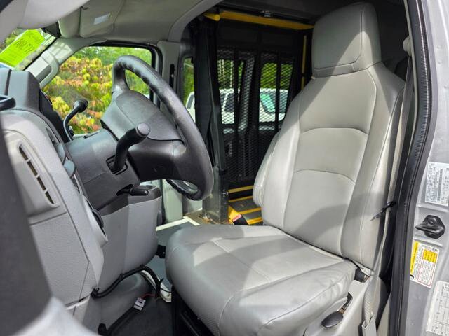 2012 Ford E-350 and Econoline 350 in Blauvelt, NY 10913 - 18053403 12