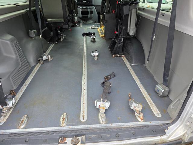 2012 Ford E-350 and Econoline 350 in Blauvelt, NY 10913 - 18053403 26