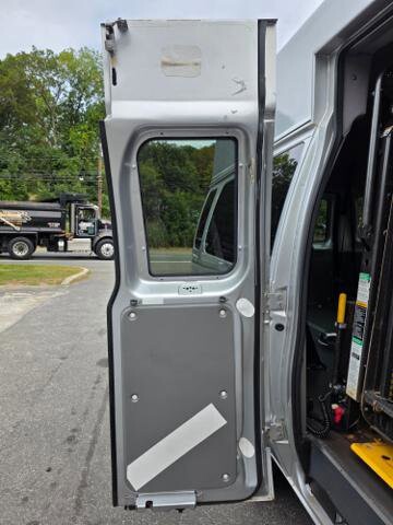 2012 Ford E-350 and Econoline 350 in Blauvelt, NY 10913 - 18053403 46