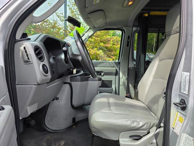 2012 Ford E-350 and Econoline 350 in Blauvelt, NY 10913 - 18053403 11