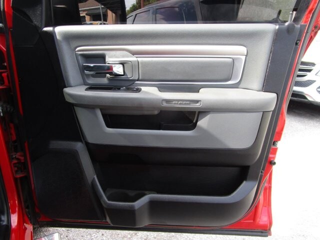 2016 RAM 1500 in Tampa, FL 33604-6914 - 18053414 16