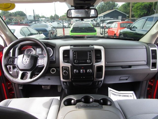 2016 RAM 1500 in Tampa, FL 33604-6914 - 18053414 3